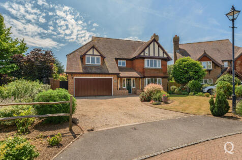 Doves Croft, Tunstall, Sittingbourne, Kent, ME9