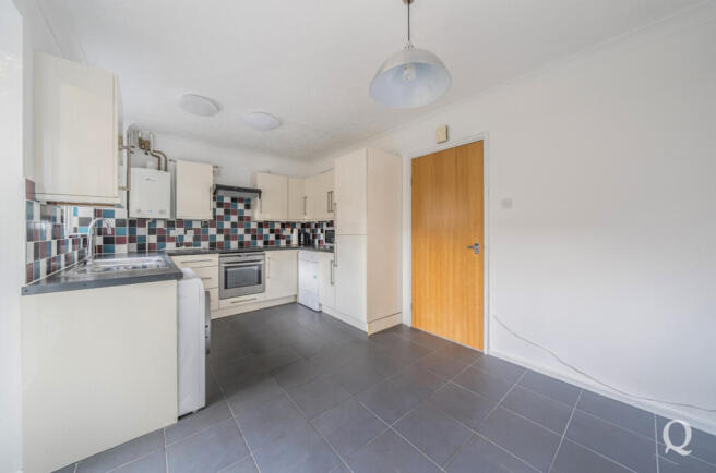 2b9e3856-80a5-414...