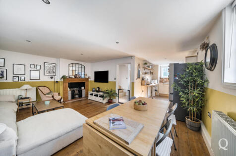 The School House, Lynsted Lane, Teynham, Sittingbourne, ME9