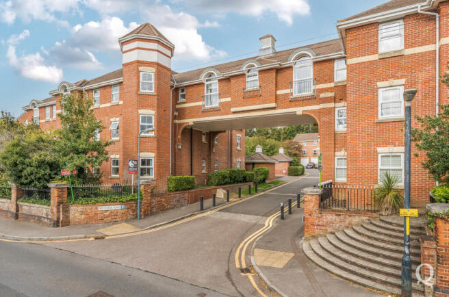 1113ea80-4e3b-461...