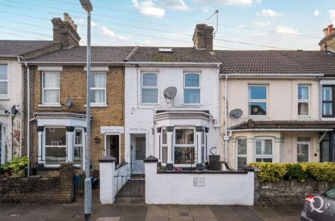 1a816b7b-8cc9-414...