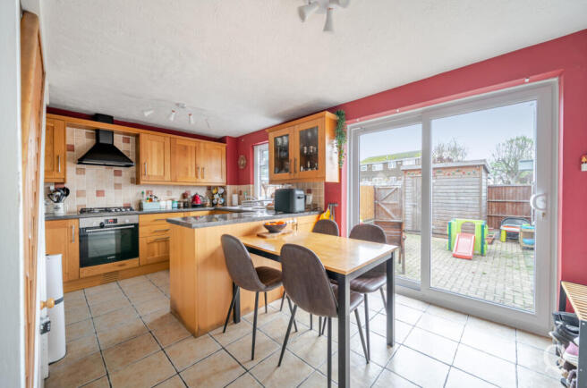 463433c6-5e8b-447...