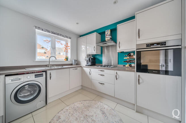 5bee4163-fd7f-43c...