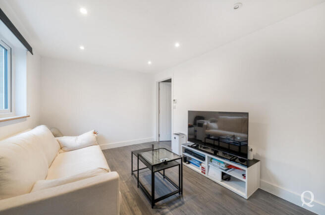 3229f799-3c76-4dc...