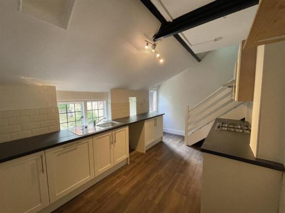 kitchen 1.jpg