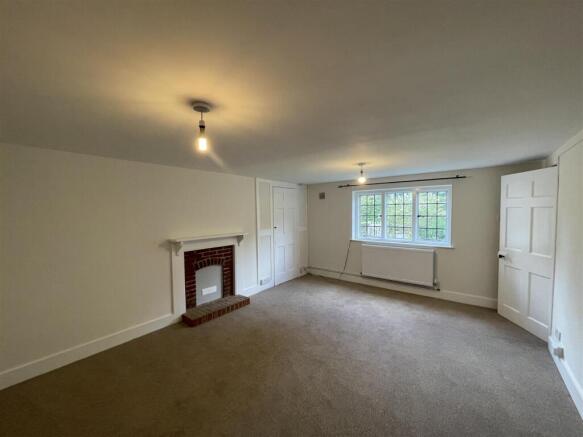 Living rm.jpg