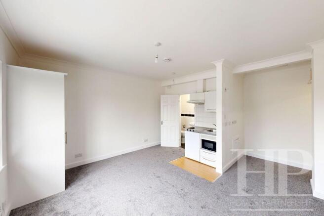 Lounge/bedroom