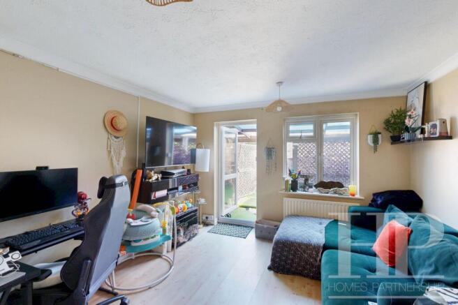 Lounge/dining room