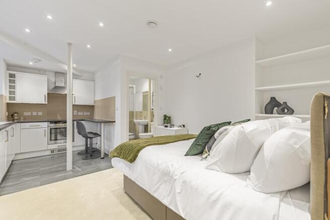 HDWE-lgff-31_quee...