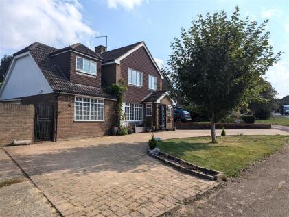 Monmouth Road, Harlington