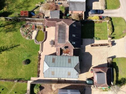 Brewhurst Lane, Loxwood, RH14