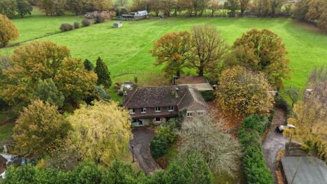 Stall House Lane, North Heath, RH20