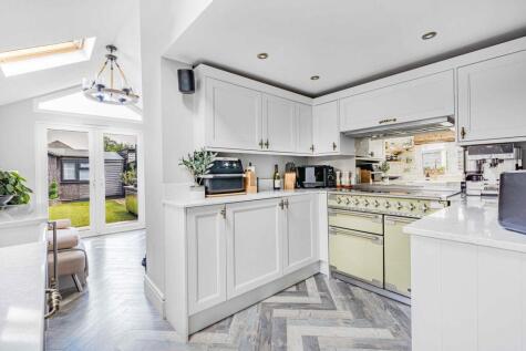 Bremer Road, Staines-upon-Thames, TW18