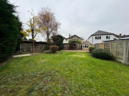Ashview Gardens, Ashford, TW15