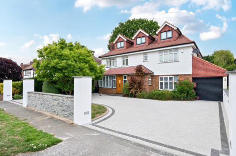 Clarendon Way, Chislehurst, BR7