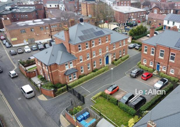 Victoria Street Stourbridge 2.jpg
