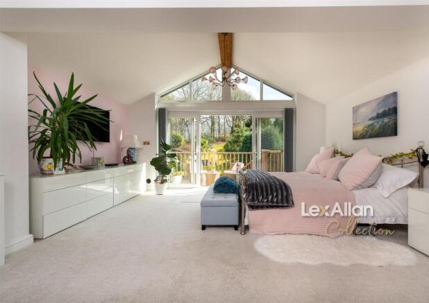 Norton Road Iverley Bedroom 2.jpg