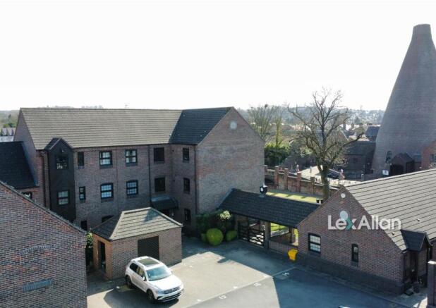 Camellia Gardens Wordsley