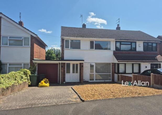 Tiverton Close Kingswinford 2.jpg