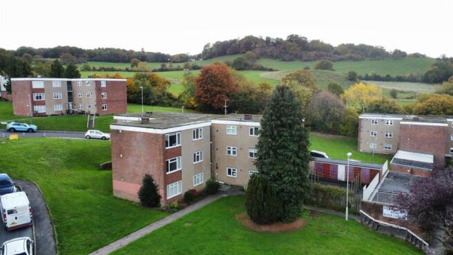 dji_fly_20251022_121130_445_1761131503113_photo_op