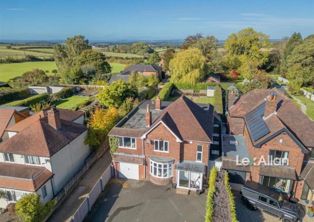 Holy Cross Lane Bebroughton 2.jpg