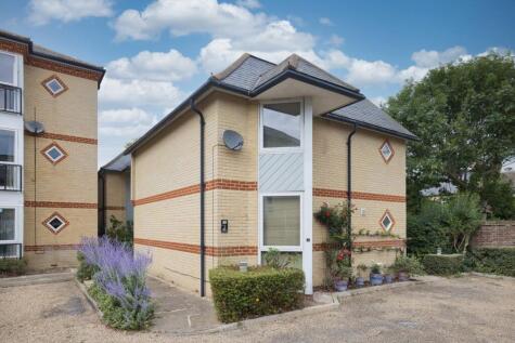 Priory Courtyard, Ramsgate, CT11