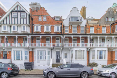 Lewis Crescent, Margate, Cliftonville, CT9