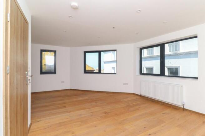 Flat 4