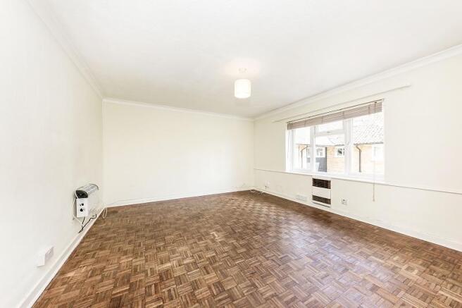 29 kingwood lounge 2