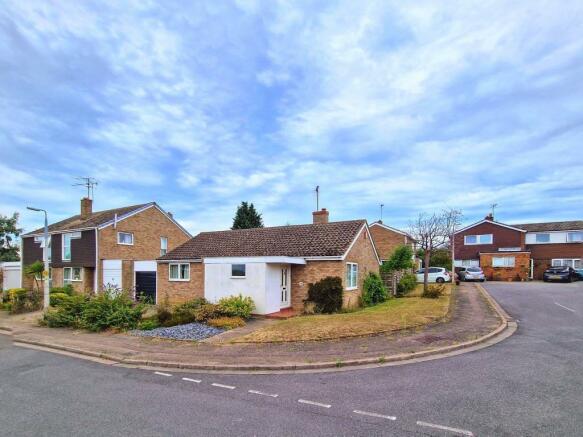 3 bedroom bungalow  for sale Ampthill