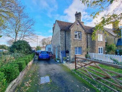 High Street, Silsoe, Bedfordshire, MK45