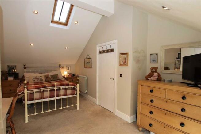 2 Bedroom Barn Conversion For Sale In Agden Lane Lymm Wa13