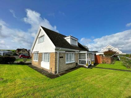 Neath - 4 bedroom detached house for sale
