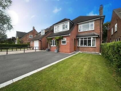 Fairbourne Drive, Wilmslow
