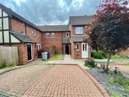 Macclesfield - 2 bedroom mews house for sale