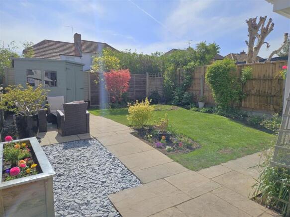 Rear Garden 1.jpg