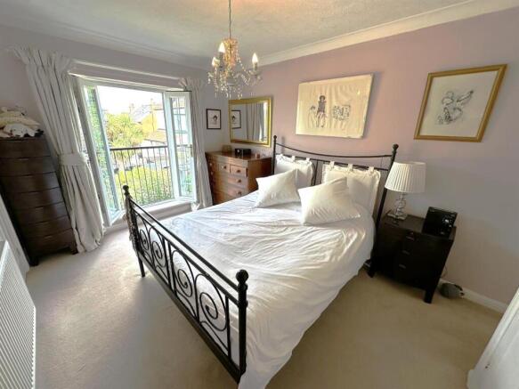 Master Bedroom 1.jpg