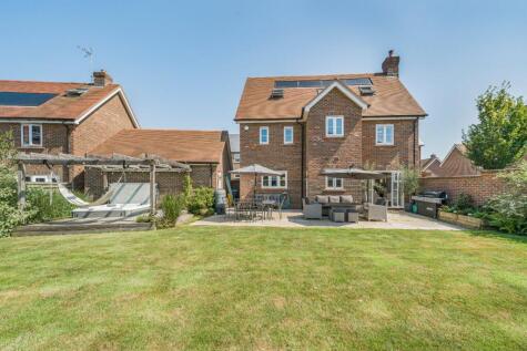 Tinchurch Drive, Burgess Hill, West Sussex, RH15