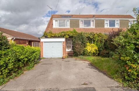 Conifer Close, Cowplain, PO8 8AF