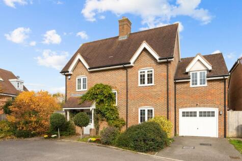 Heydon Way, Broadbridge Heath, RH12