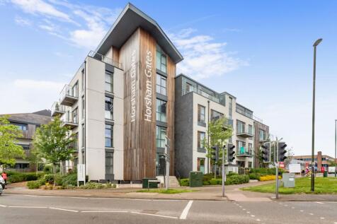 North Street, Horsham, RH13