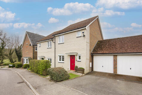 Hopgarden Close, Lamberhurst
