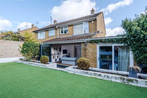 Easedale Close, Dunstable, Bedfordshire, LU6