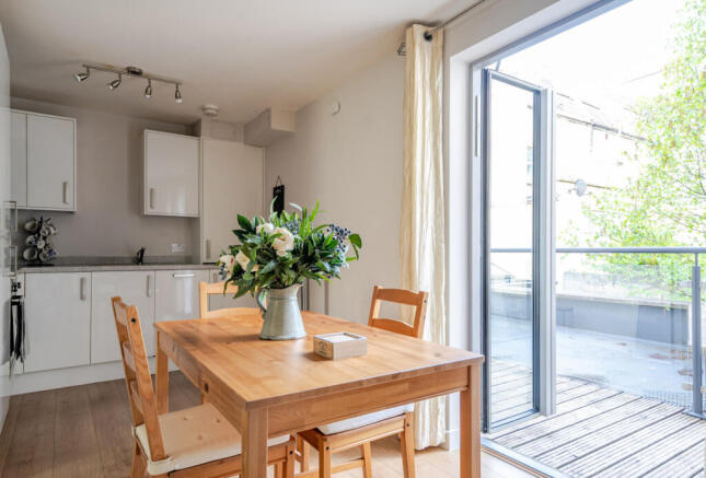 Dining/Kitchen