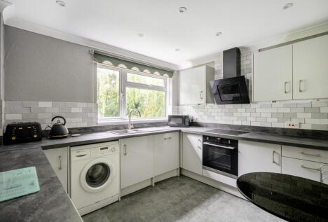 Gloucester Road, Bath, Somerset, BA1