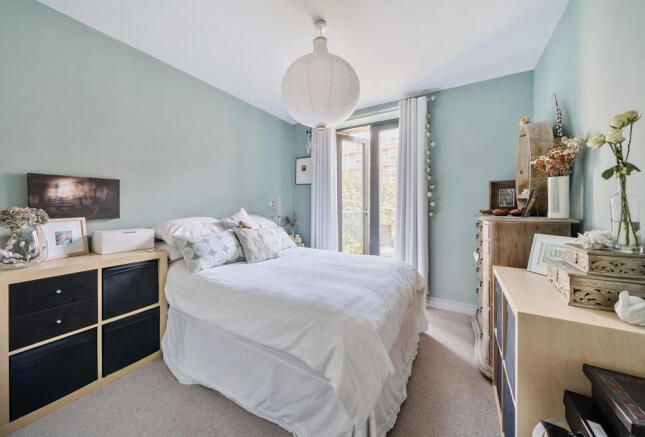 1296581-36-6830cb...