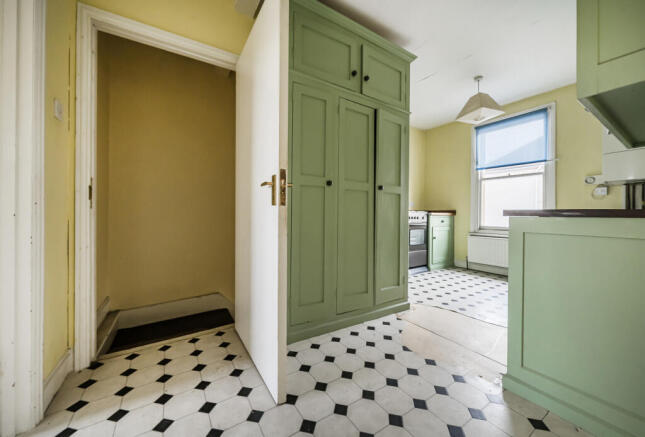 1369400-1-68ff9e6...