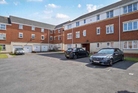 Hallen Close, Emersons Green, Bristol, South Gloucestershire, BS16