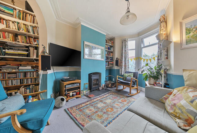 1327022-21-6880da...