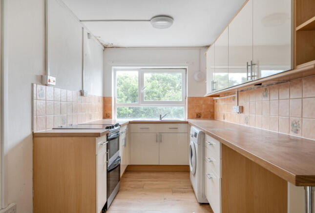 1330245-13-688249...